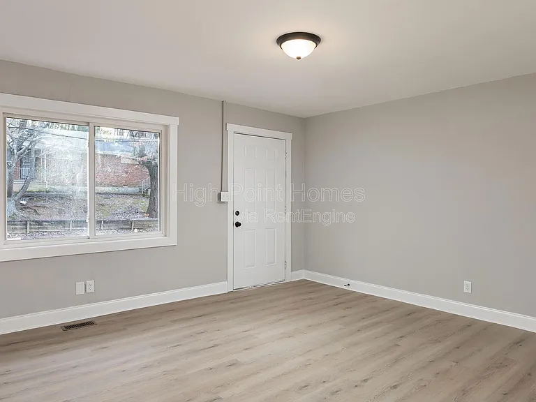 3649 Tanaka Trl — Photo 3