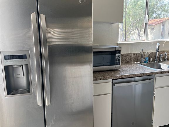3rd image of 3242 Jericho St