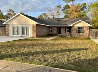 13540 Huntington Cir, Gulfport, MS 39503