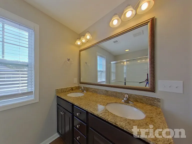926 Dawsons Park Way — Photo 8