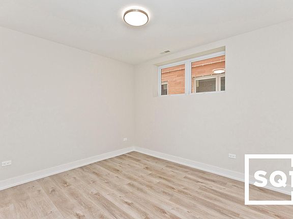 4th image of 2725-37 N Ashland Ave #2737-1S