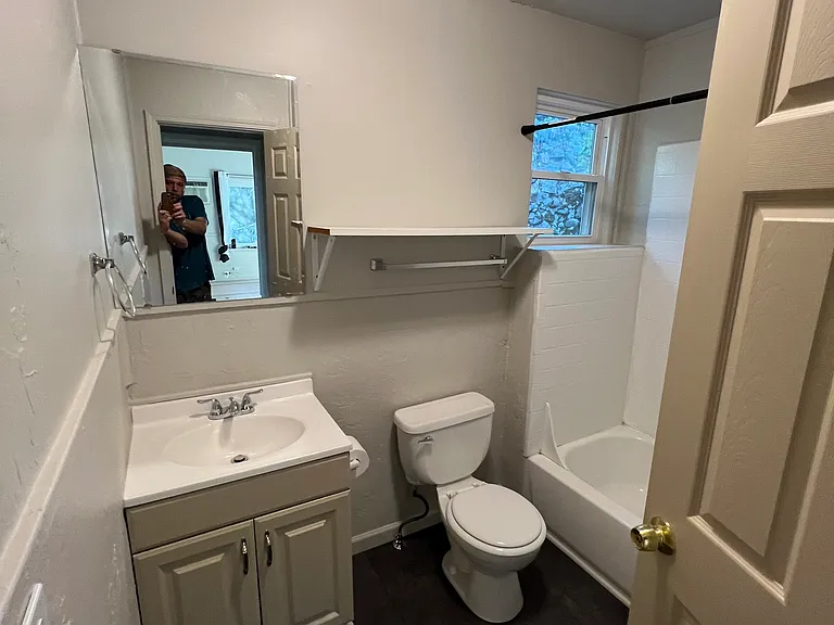 705 Canal St #1 — Photo 7