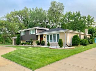 10832 Laramie Ave, Oak Lawn, IL