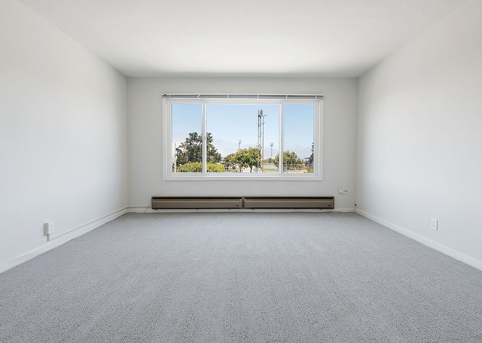 1st image of 1845 Chestnut St #3