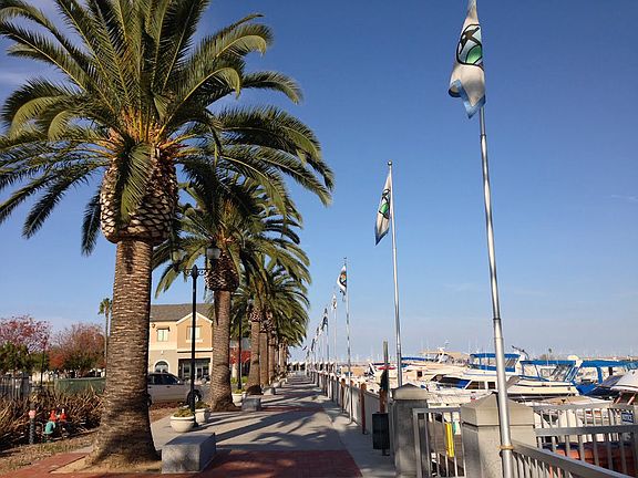 Marina Walk