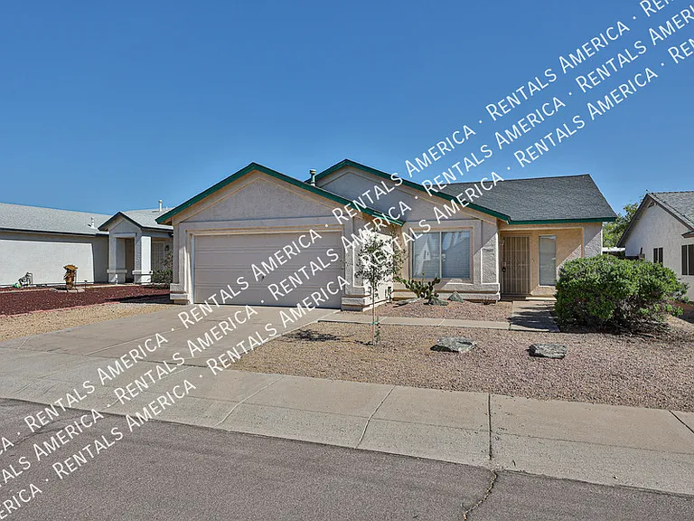 3627 W Melinda Ln — Photo 2