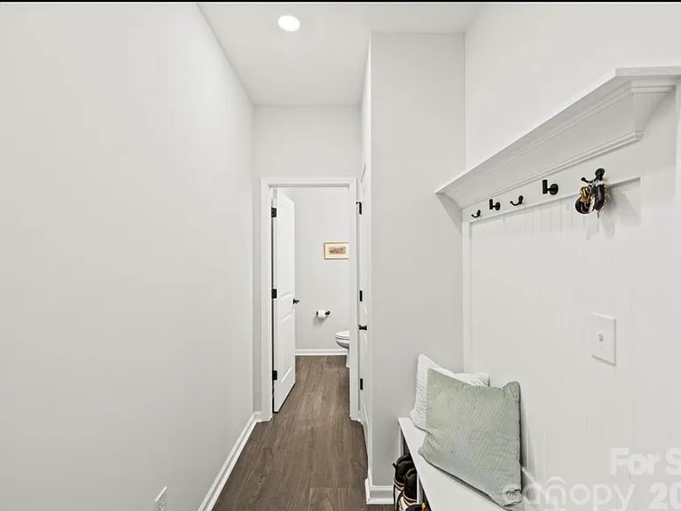 424 Catawba Ave — Photo 4