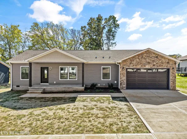 450 Federal Ferry Cir, Vonore, TN 37885