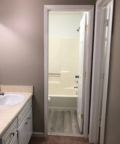 7015 Brentwood Ct #SIDE A — Photo 11