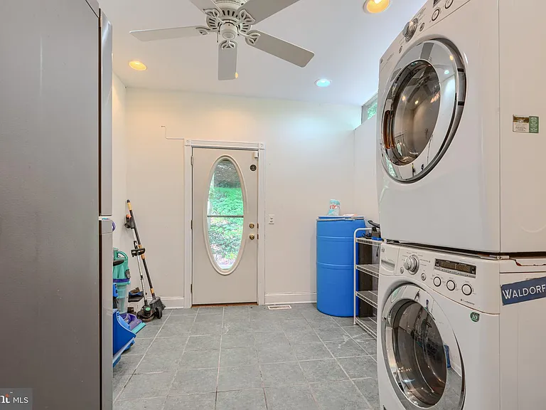 2101 Tufton Ave — Photo 48