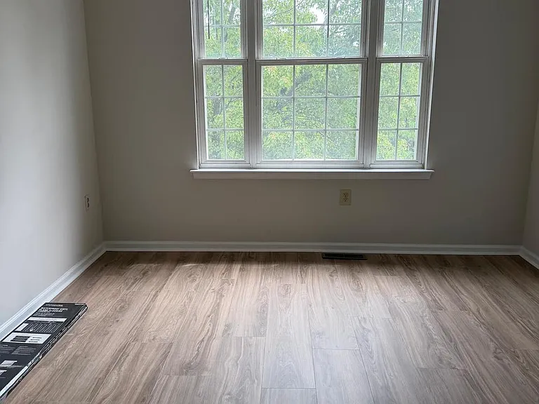 42 Madison Way — Photo 27