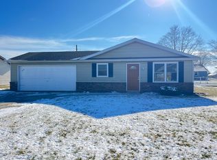 436 E Cook Rd, Fort Wayne, IN 46825