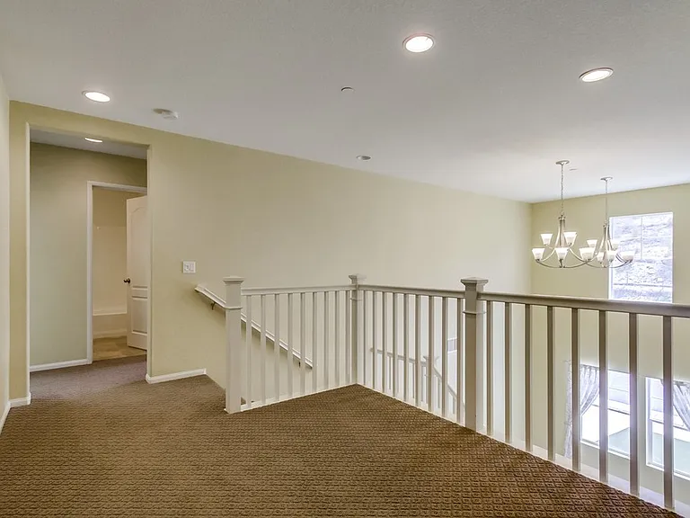 5102 Sevilla St — Photo 29