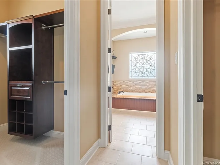 3665 E Cabella Rd — Photo 11