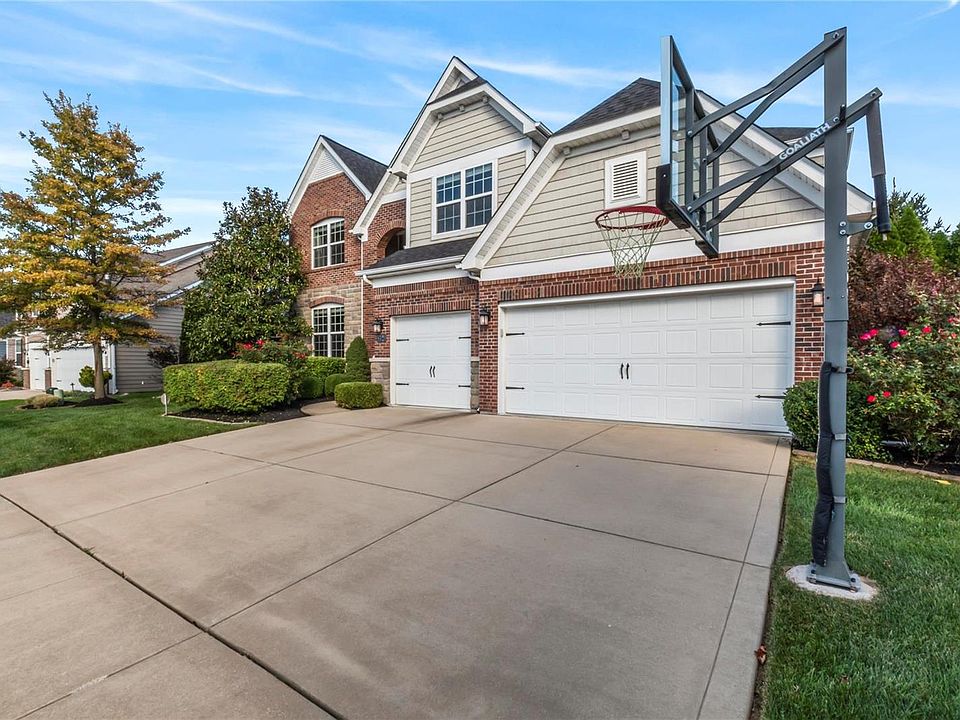 394 Oak Stand Path, Chesterfield, MO 63005 Zillow