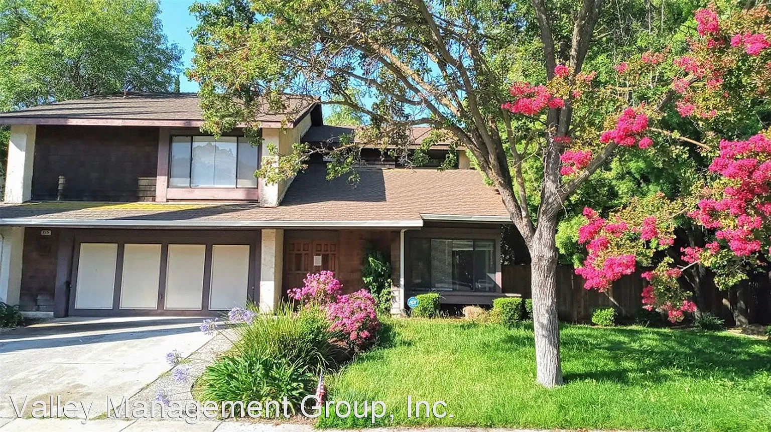 3515 Feller Ave photo 1