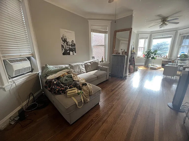 3543 N Sheffield Ave #1 — Photo 3