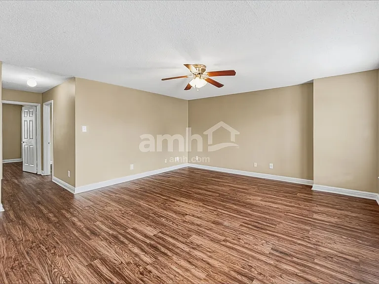 10442 Juniper Breeze Dr — Photo 9