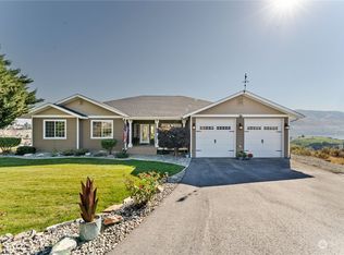 145 Fair Way, Chelan, WA 98816