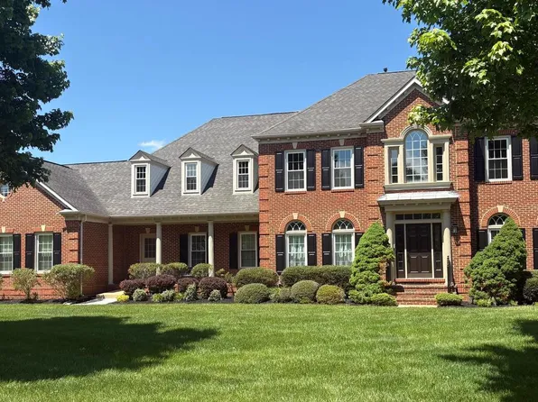 11009 Bittersweet Ct, Ellicott City, MD 21042
