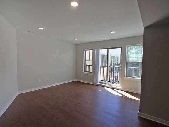 5th image of 6656 Germantown Ave APT 403