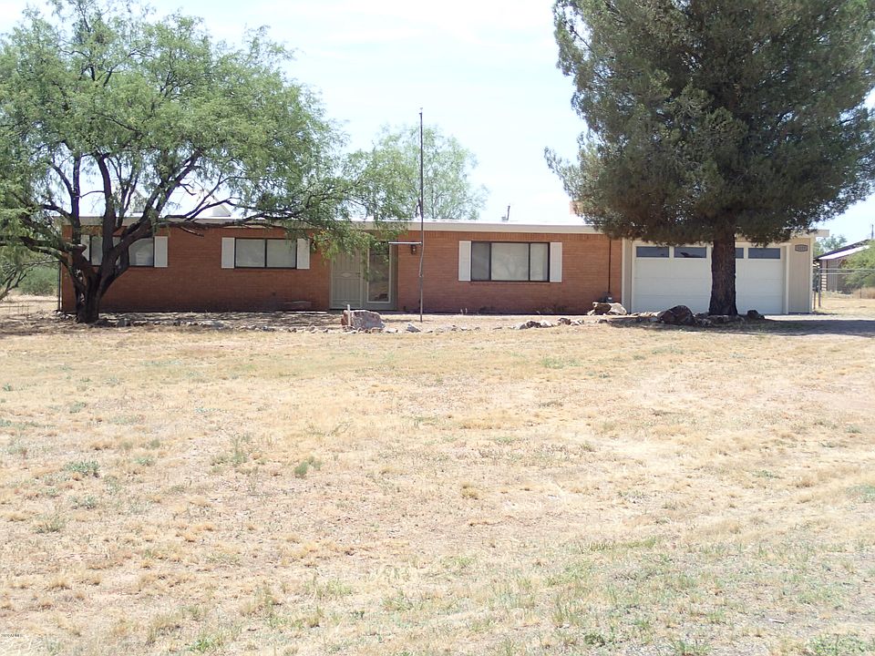 1st image of 5225 S Santa Aurelia Ave