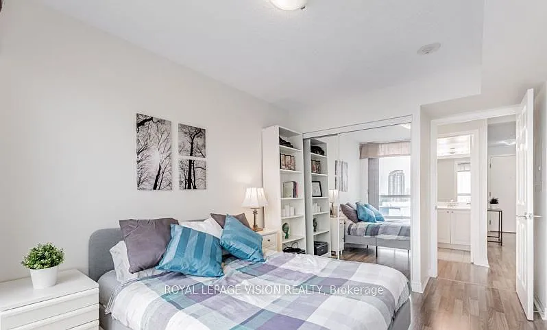 1 bed, $2,300 — Photo 2