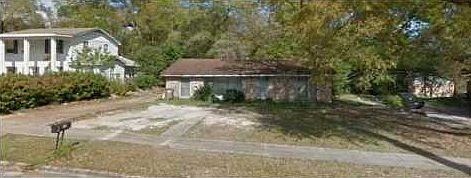 2nd image of 104 N University Blvd