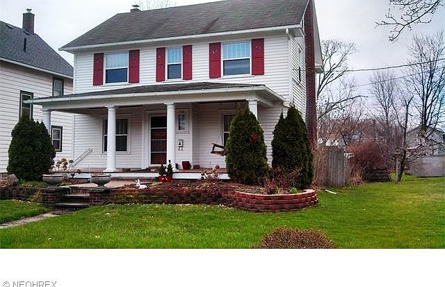 1st image of 1139 W 4th St