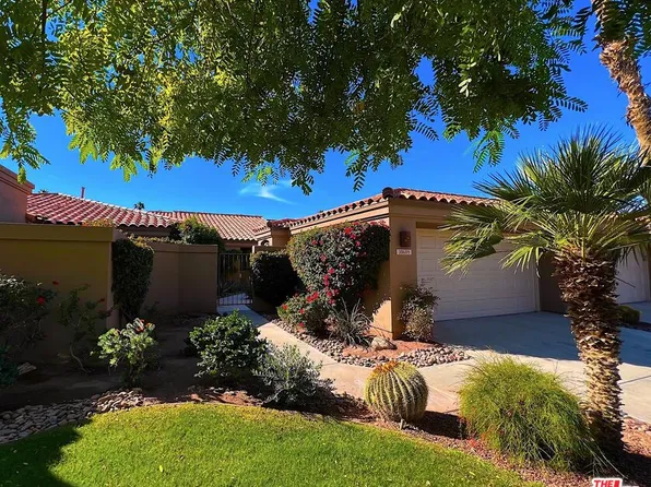38689 Dahlia Way, Palm Desert, CA 92211