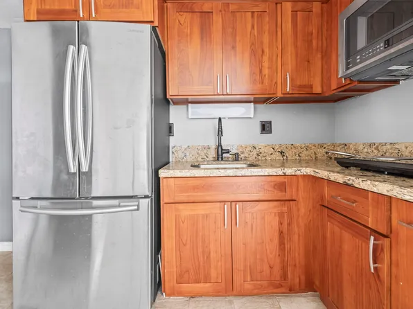1060 Kamehameha Hwy #11405A, Pearl City, HI 96782
