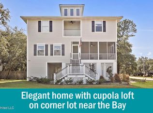 131 Dogwood Ln, Pass Christian, MS 39571