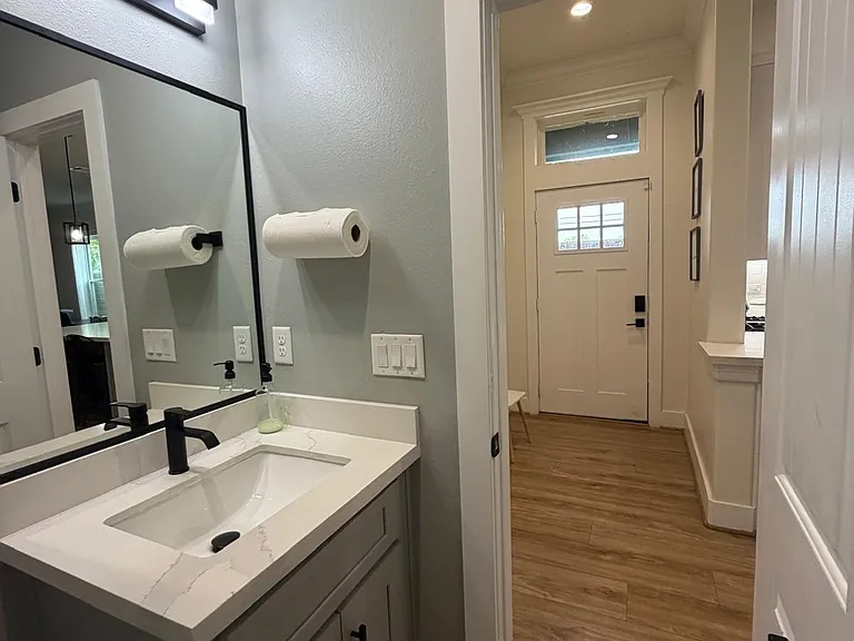 3105 McIlhenny St — Photo 9