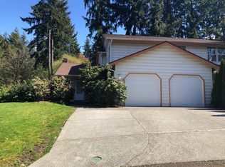 1312 140th Pl NE, Bellevue, WA 98007