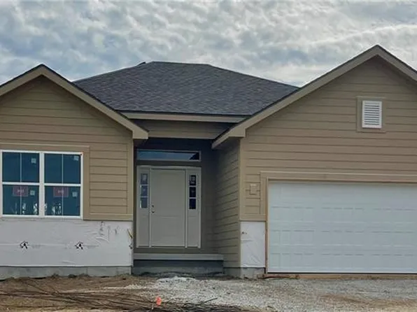 12157 N Virginia Ave, Kansas City, MO 64165