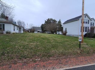 Railroad St, Abingdon, VA 24212