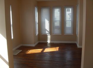 68 Oak St #1, New Bedford, MA 02740