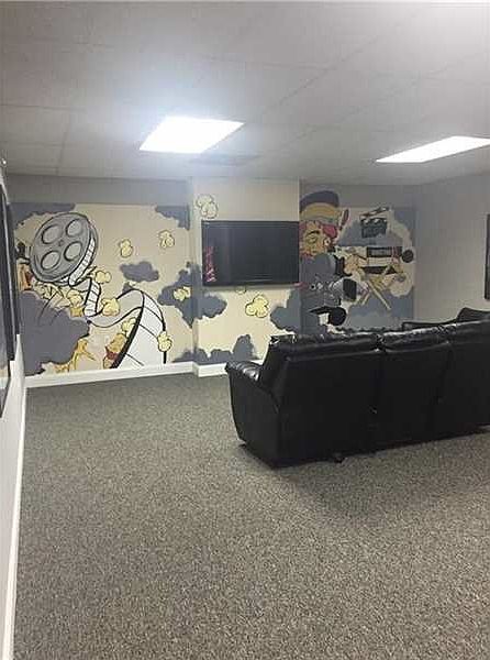 1st image of 200 Leslie Dr APT 804