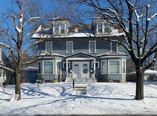 307 N May St, Aurora, IL 60506