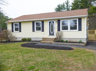 93 Apple Rd, Brimfield, MA 01010