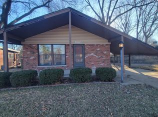 600 Apex Dr, Saint Louis, MO