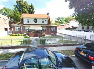4741 160th St, Flushing, NY 11358