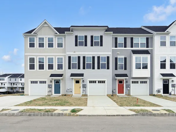 66 Spyglass Hill Dr, Williamstown, NJ 08094