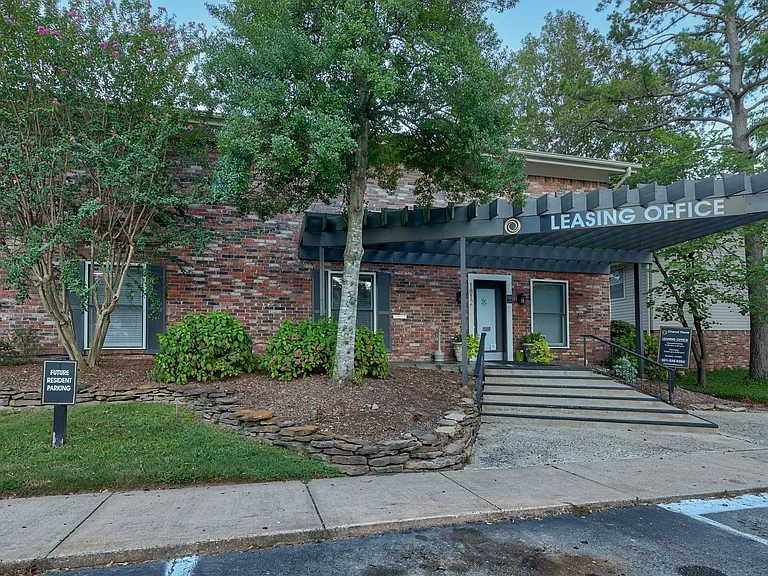 Chenal Place — Photo 18