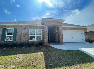 12442 Desoto Trail Cir, Biloxi, MS 39532