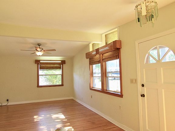 2nd image of 1637 Cordova Ave