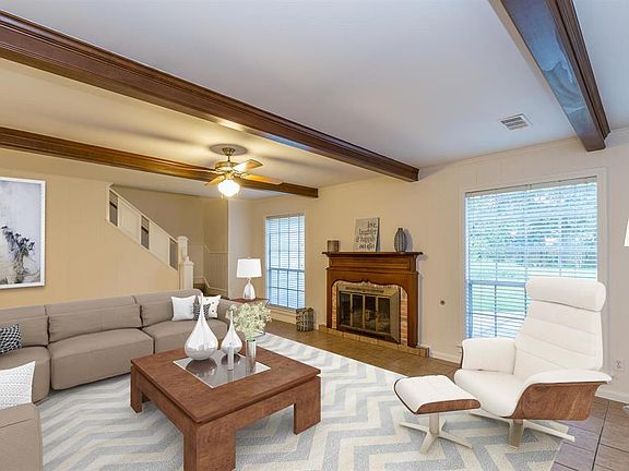 5th image of 10511 Archmont Dr