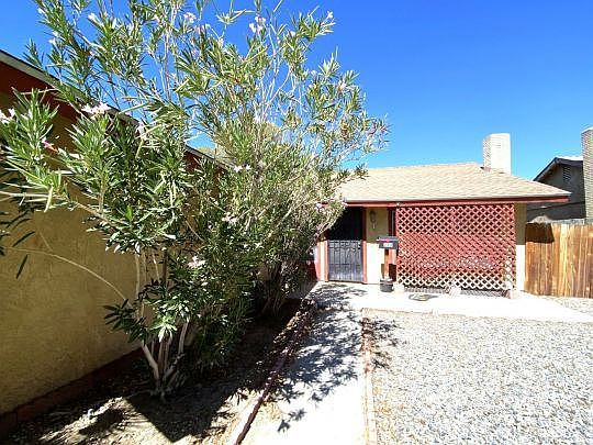 3rd image of 133 Purple Sage Ln