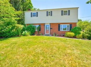 3300 Forest Rd, Bethel Park, PA 15102
