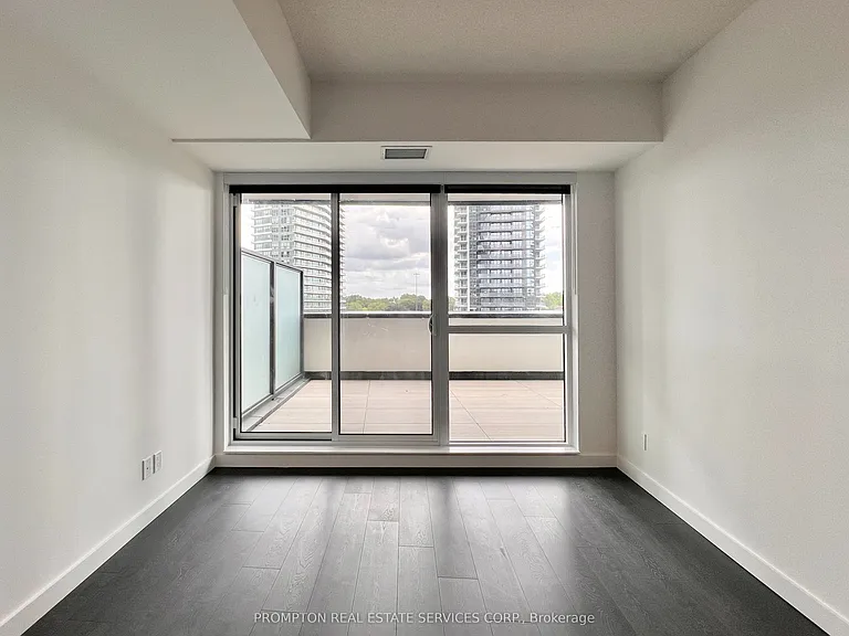 68 Esther Shiner Blvd #569 — Photo 4